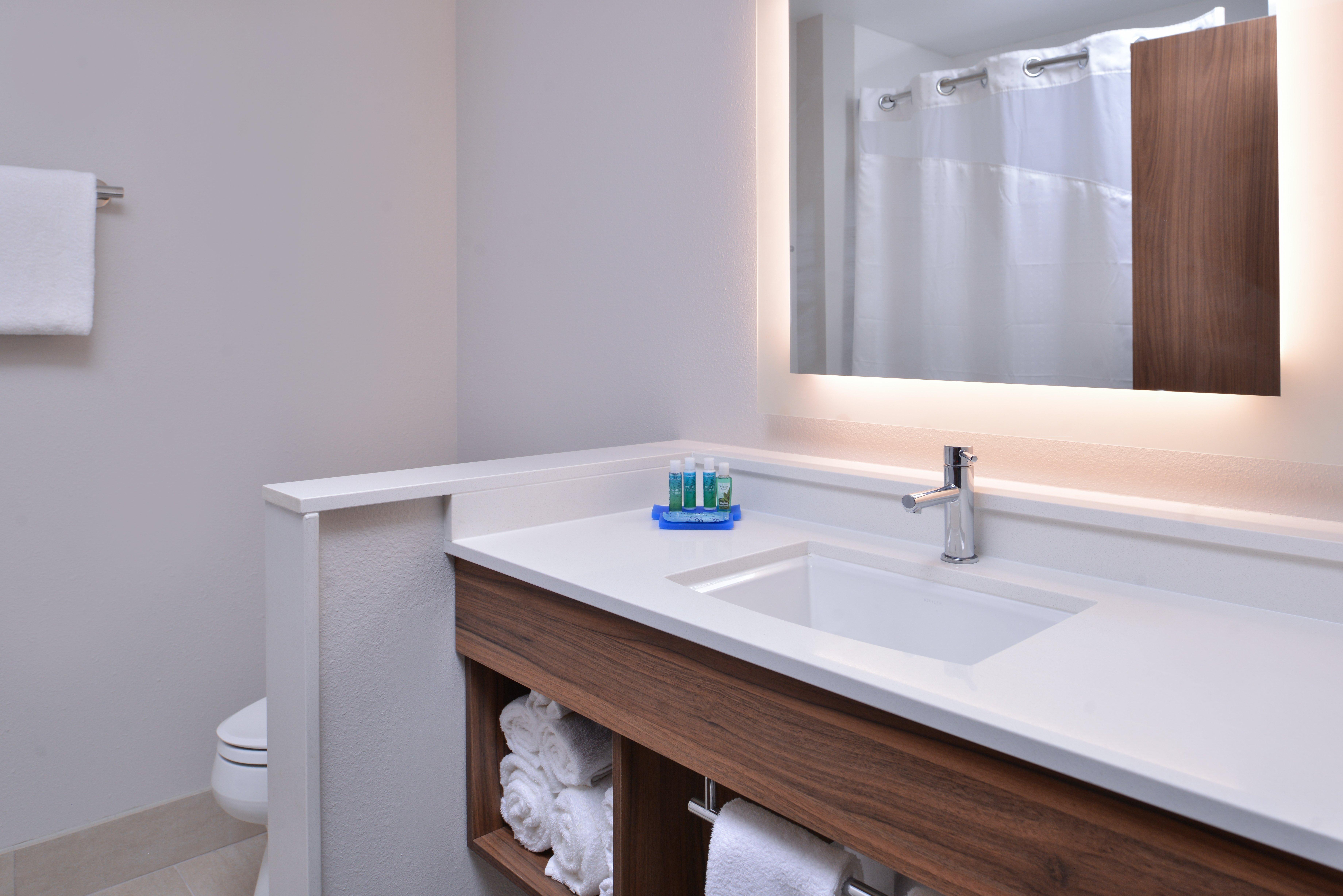 Holiday Inn Express & Suites - Marshalltown By Ihg Kültér fotó