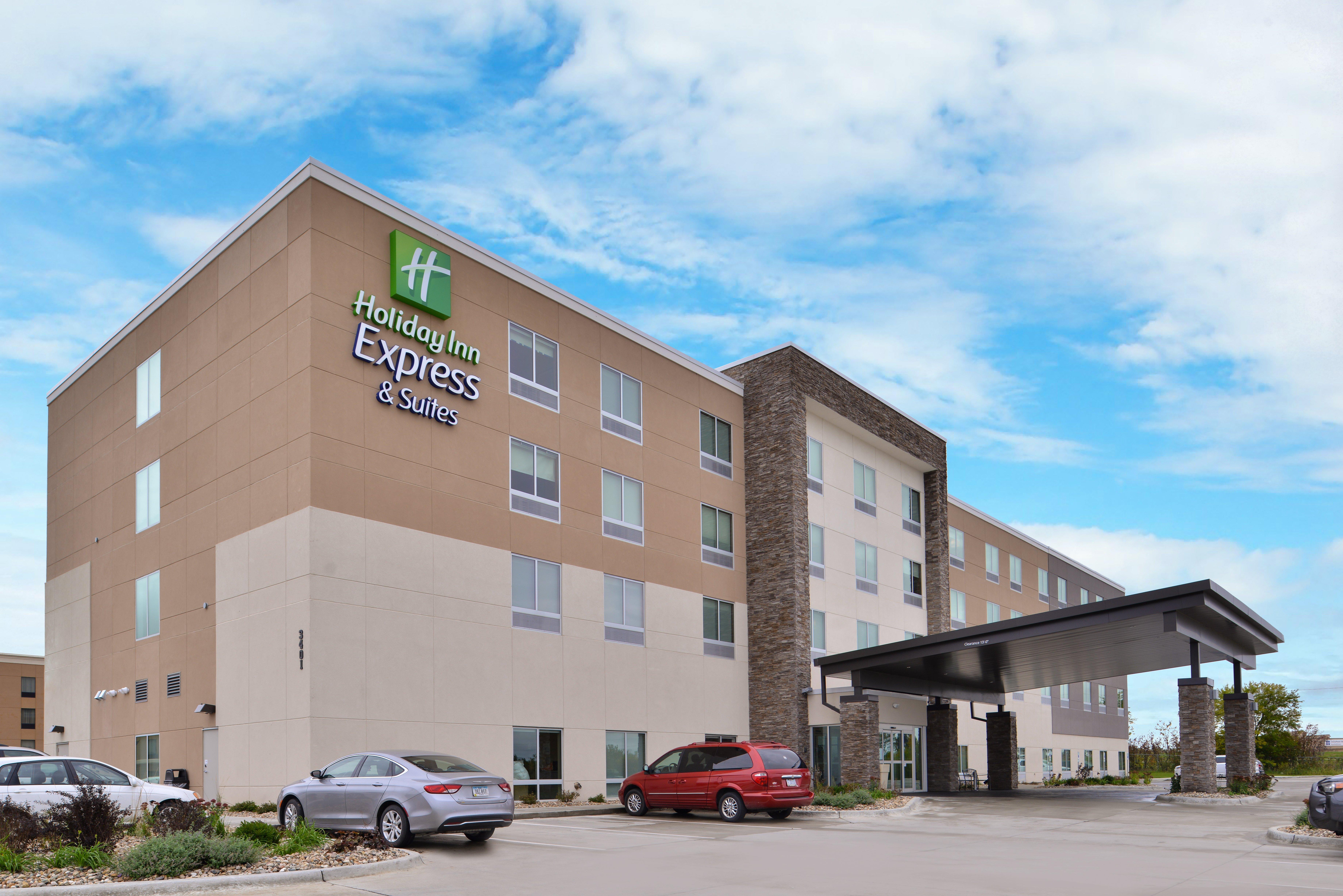 Holiday Inn Express & Suites - Marshalltown By Ihg Kültér fotó