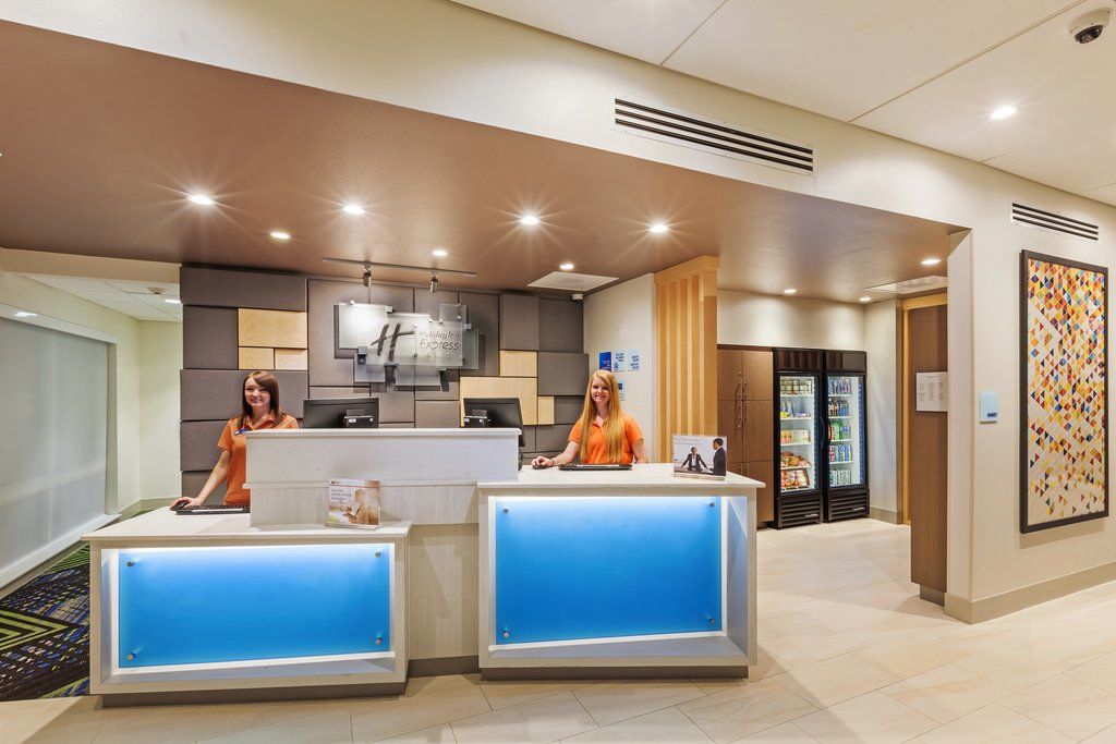 Holiday Inn Express & Suites - Marshalltown By Ihg Kültér fotó