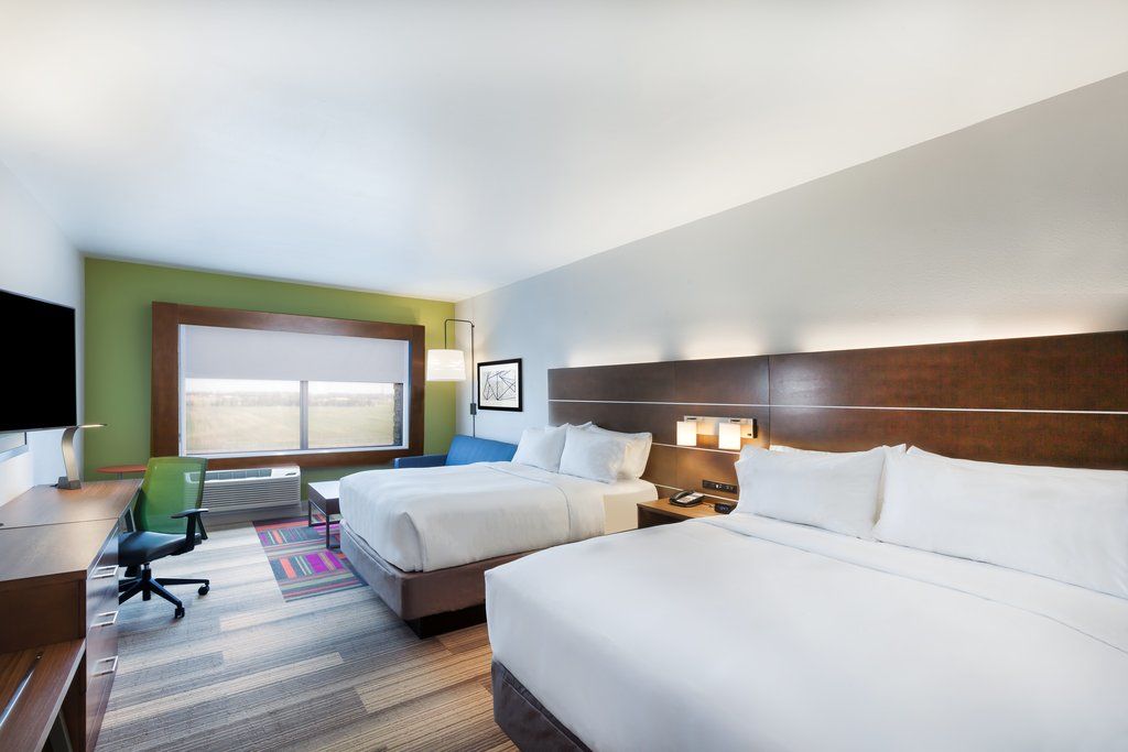 Holiday Inn Express & Suites - Marshalltown By Ihg Kültér fotó